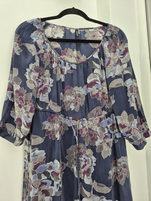 Рокля естествена коприна