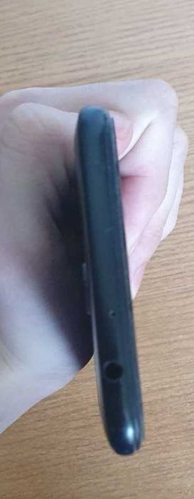 Продам Redmi 5 plus