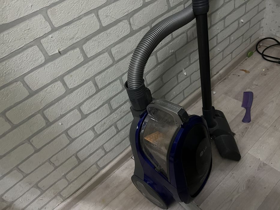 Пылесос на запчасти