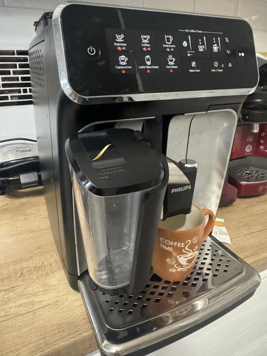 Espressor Philips seria 3300 servisat cu garantie