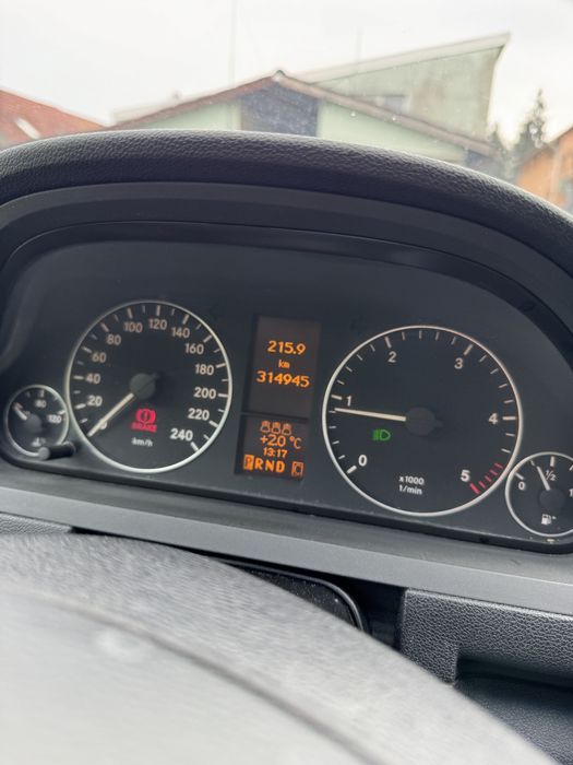 Vând Mercedes A180 CDI, an 2006,motor diesel, cutie automata,314945km