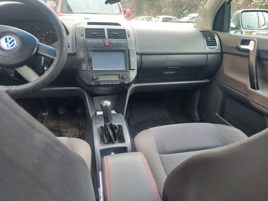 Продавам WV Поло 1.4 75к.