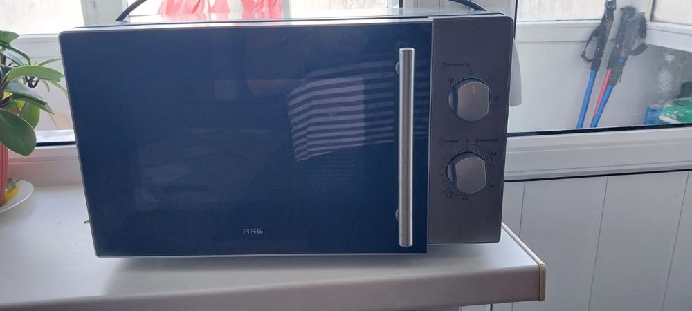 Продаётся микроволновка