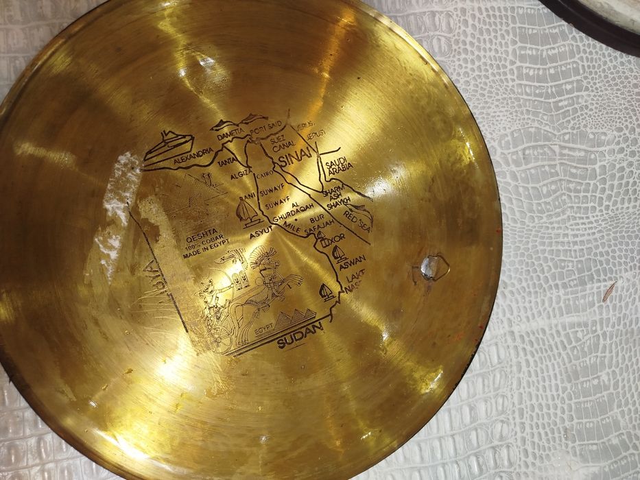 Продам настенную тарелку