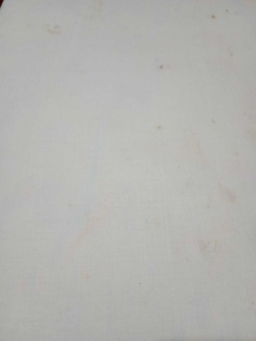 Rochie / ie traditionala romaneasca din Oltenia, veche, originala, tesatura din bumbac cu broderie, avand in jur de 100 ani