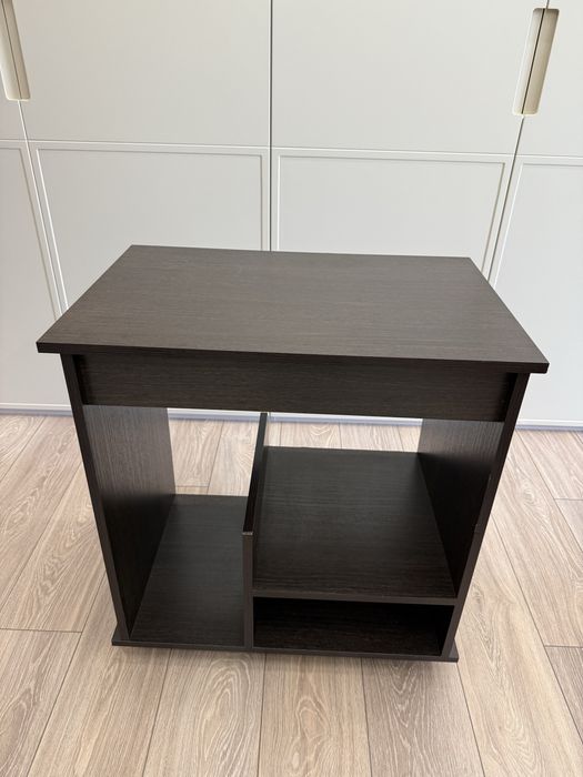 Комп. Столик с колесами