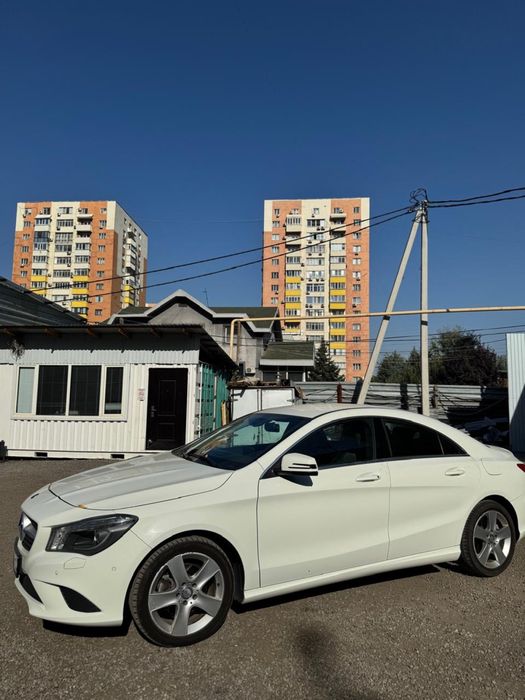 Продам Mercedes Benz CLA 200