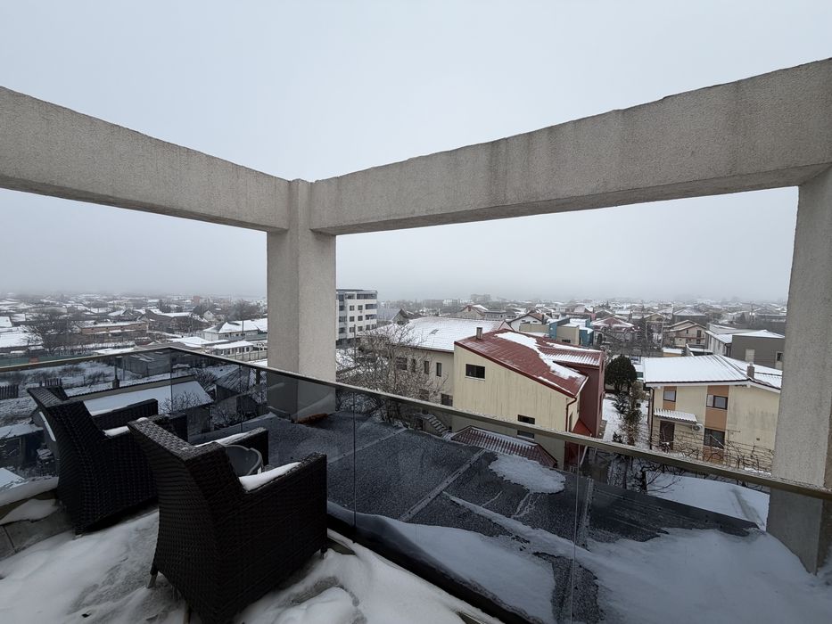 Apartament 3 camere palazu mare