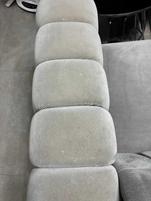 Spălare profesională saltele, canapele, colțare, fotolii, scaune