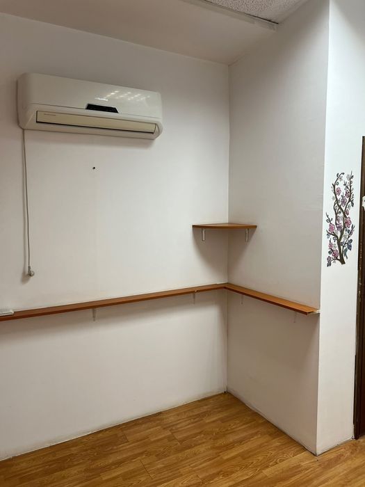 Inchiriez camera salon/cosmetica
