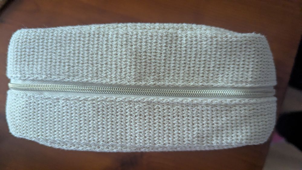 Дамски козметичен несесер Guerlain  Paris