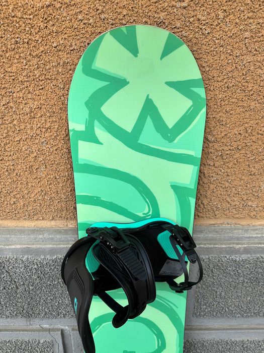 placa noua snowboard niche minx L142cm