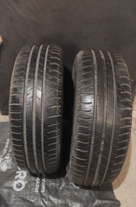 2 броя летни гуми michelin energy saver 185/65/R15