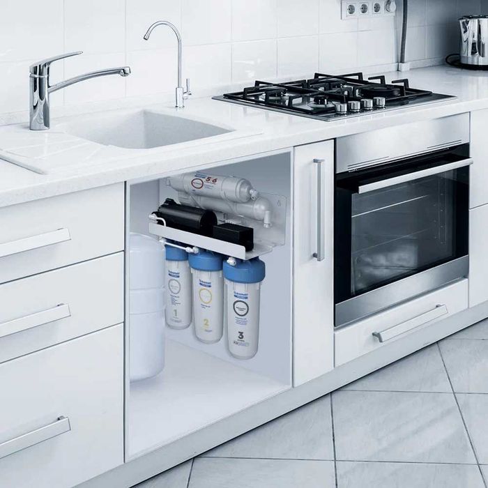 Фильтр обратного осмоса 6 ступеней бак и насос в комплекте