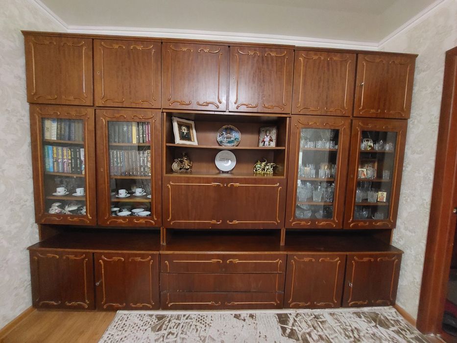 Продам стенку б/у