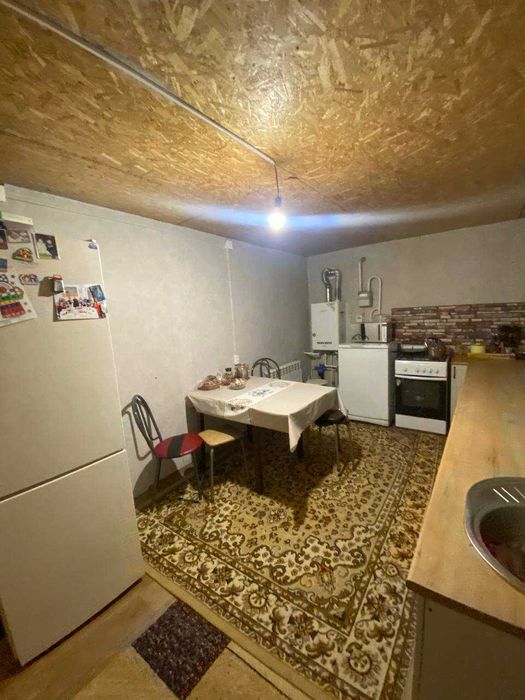 Продаётся частный Дом Клуб Строитель!