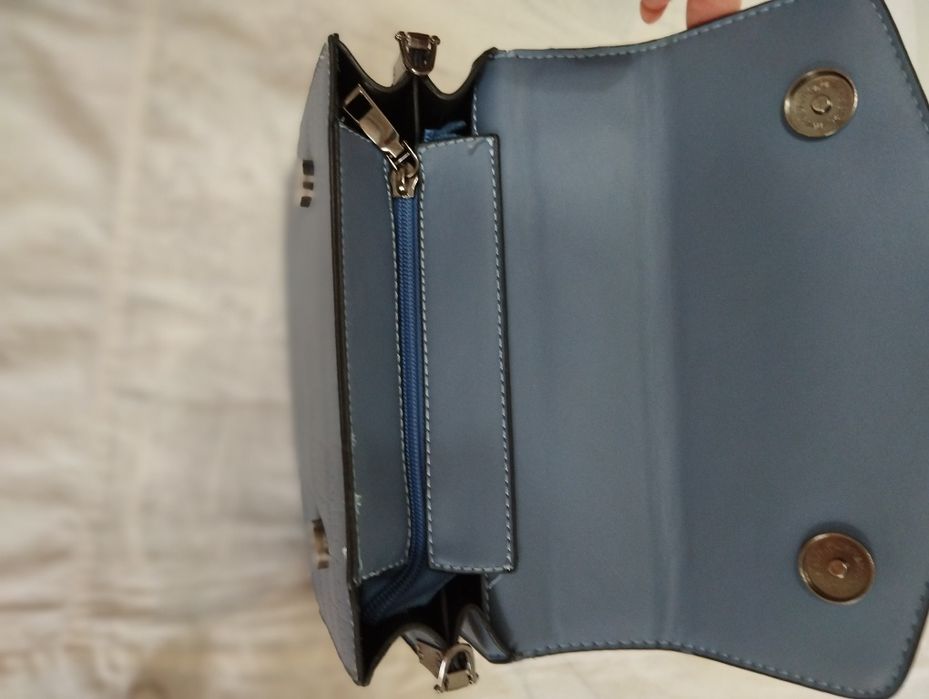 Женская сумочка.