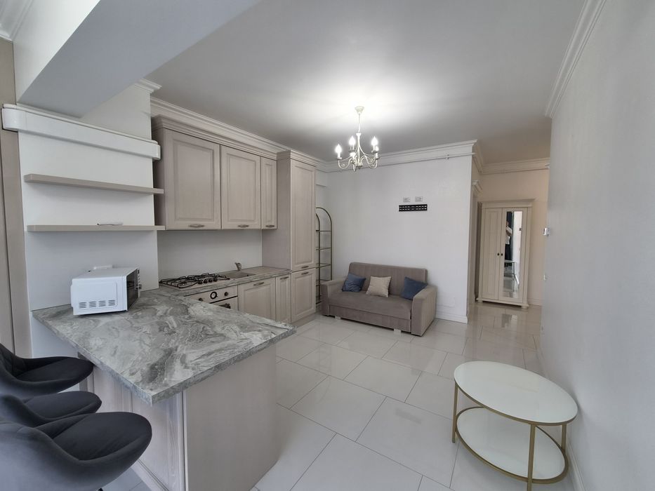 Închiriez apartament cu două camere în bloc nou mobilat și utilat — fotografia 2
