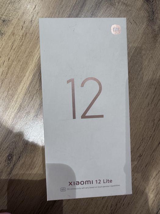 Продам Xiaomi 12 Lite в идеальном состоянии!