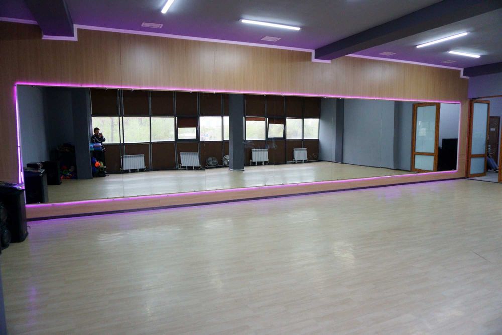 Танцевальный зал