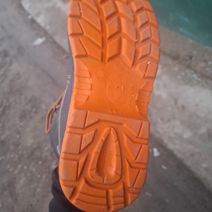 Етіктер сатылады