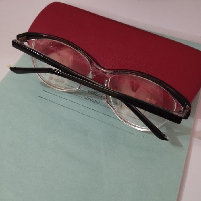 Продам очки от зрения