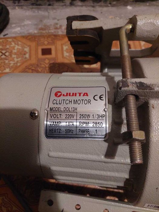 Продам электродвигатель  400 ватт 220 В х1,87 ампера потребления