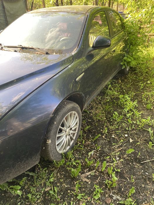 Se vinde Alfa Romeo
