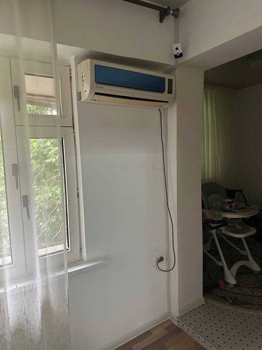 Сдаётся просторная квартира 4/4/4 кирпичного дома в Центре города!