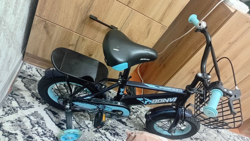 Продаю детский велосипед практически новый