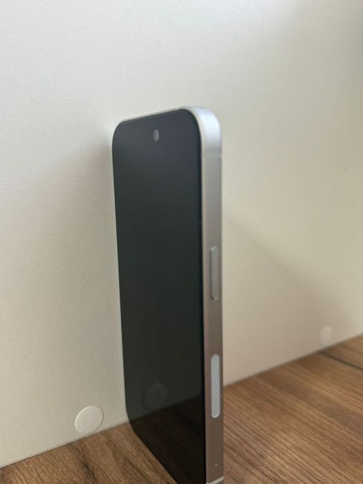 iPhone 15 256 гб