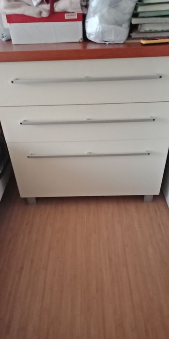 Стол компьютерный