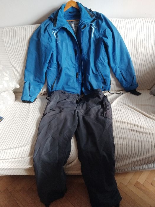 Малко използван ски екип размер М