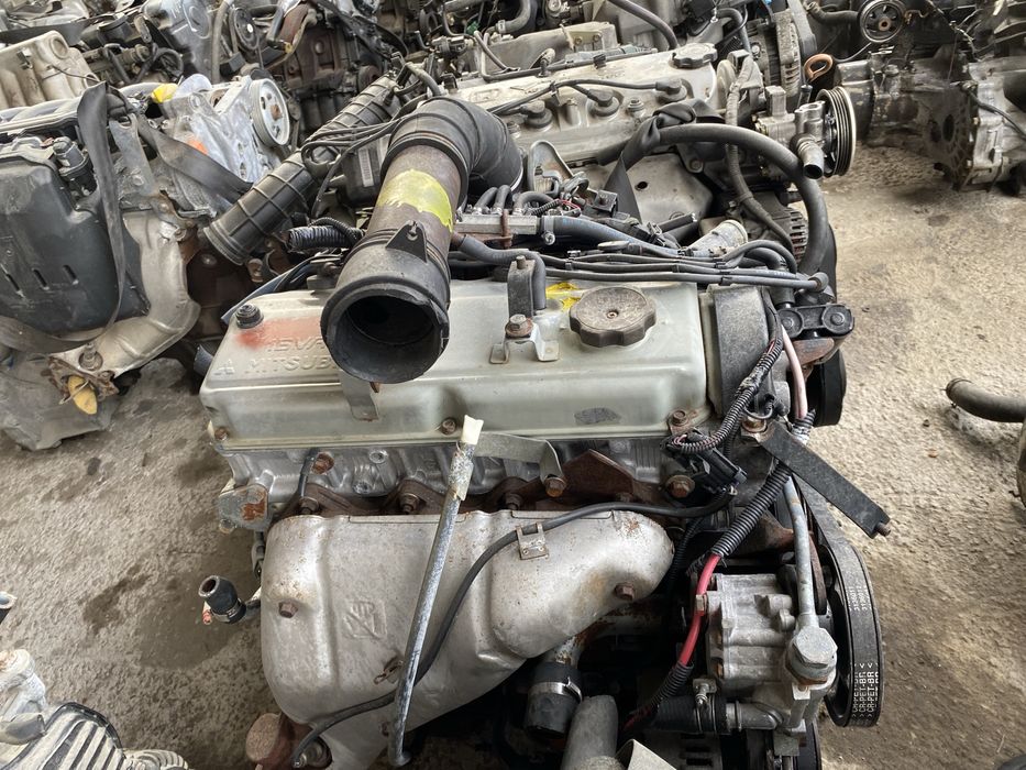 Двигатиль MITSUBISHI 4G69