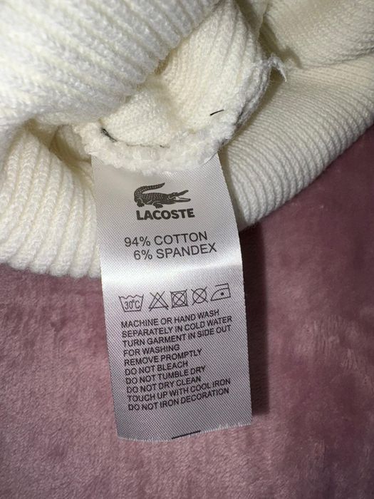 Căciulă Lacoste Alb Alba eticheta