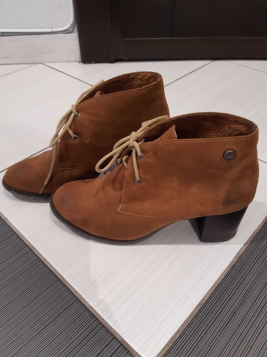 Пролетно-есенни обувки