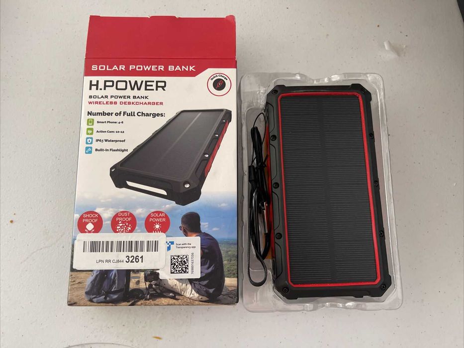 Мощна соларна батерия 38800mAh с безжично зарядно устройство Qi