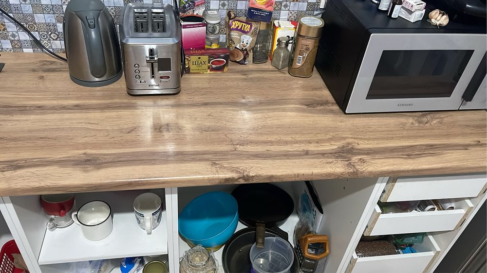 Продам каркас кухонного нижней части , новая, столешница под дерево