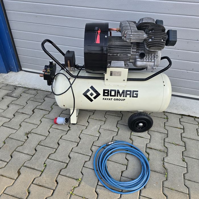 Compresor cu două pistoane motor Trifazat Profi