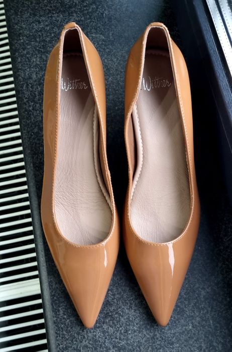 Pantofi superbi Wittner