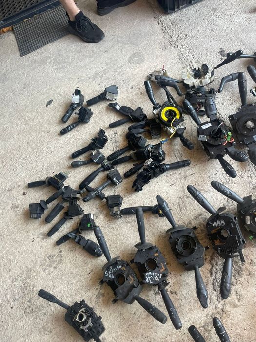 Лостчета за мигачи/чистачки за ФИЯТ/ ПЕЖО / РЕНО/ СИТРОЕН/МАЗДА/НИСАН