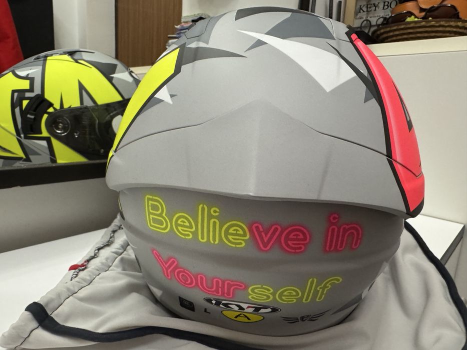 Casca moto scuter open face neon KYT Aleix 41 noua marime L M