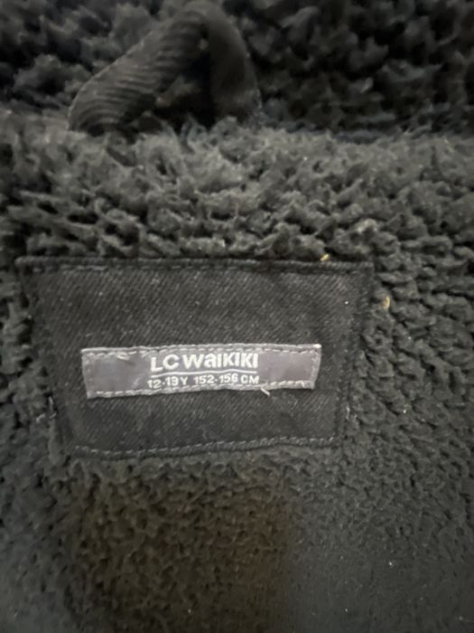 Куртка джинсовая