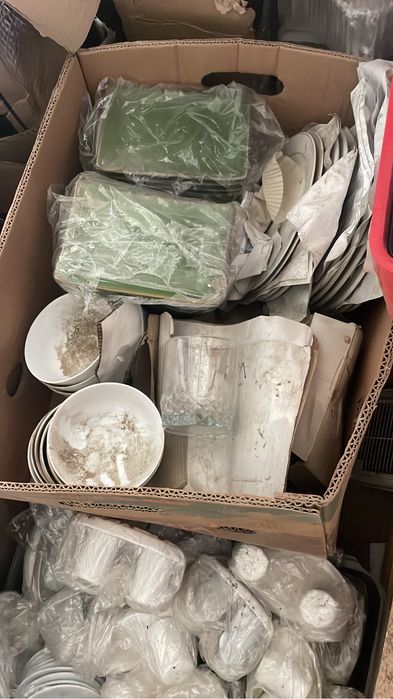 Продается посуда для ресторана. Отдам все за одну сумму.