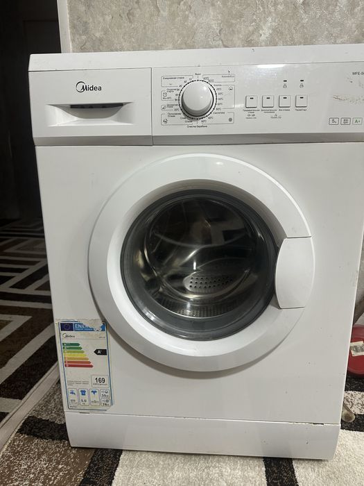 Продам стиральную машинку