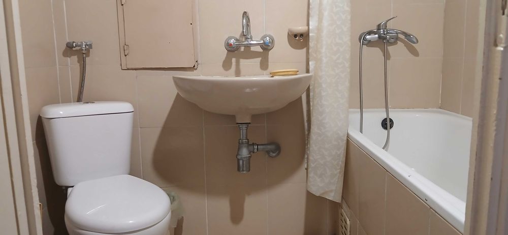 2-стаен под наем-Салито,280 €