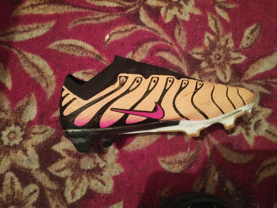 Бутцы Nike tn пр