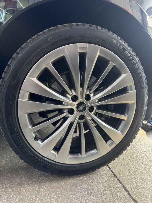 Продаются только диски, без резины