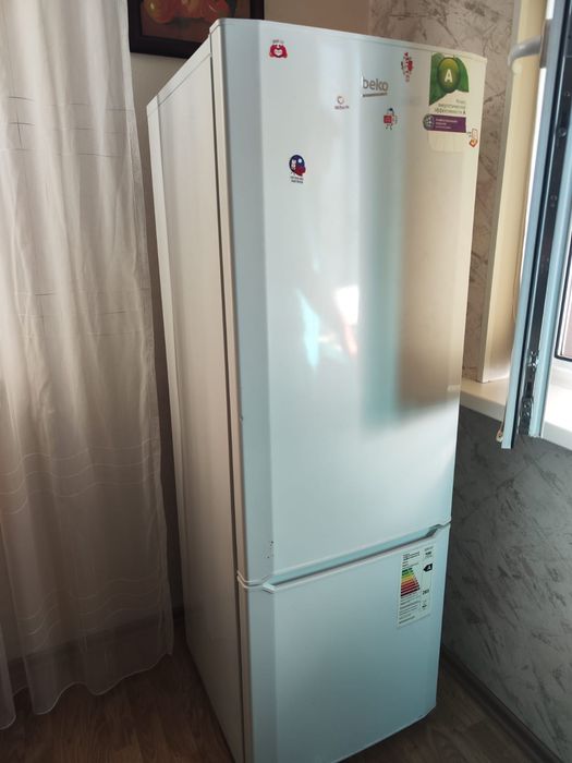 Холодильник beko