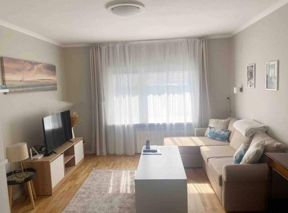 Двустаен апартамент под наем в центъра на София, 2214357